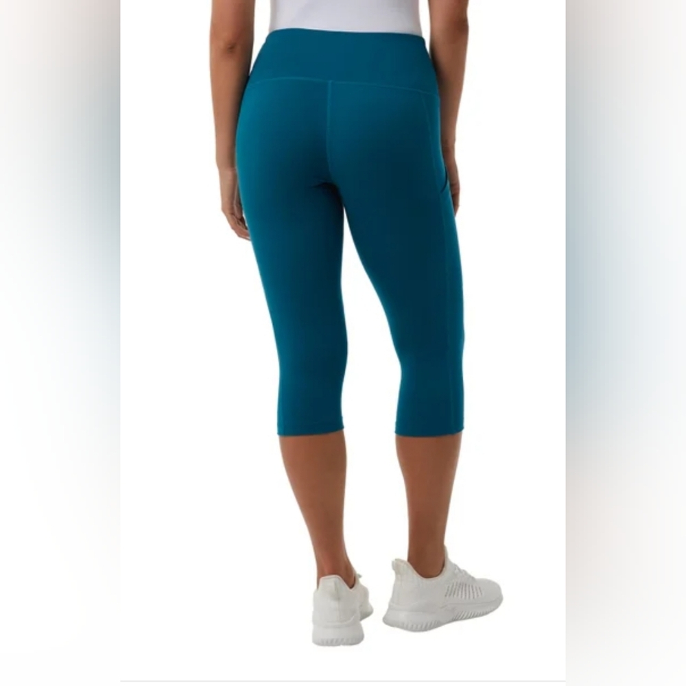 32 Degrees Women’s Cropped Tight - Picture 2 of 6